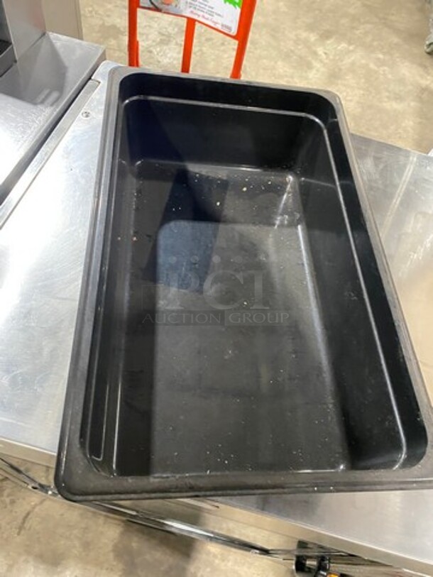 Cambro Poly 1/1x6" Food Containers! 3x Your Bid! - Image 4 of 6