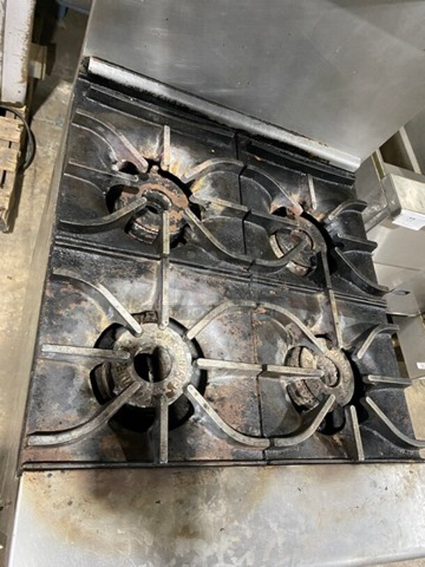 Imperial Commercial Natural Gas Powered 4 Burner Stove! With Raised Back Splash And Salamander Shelf! With Oven Underneath! All Stainless Steel! On Legs! - Image 5 of 9