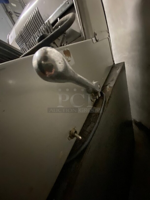 Berkel Commercial Countertop Bread Loaf Slicer! Working When Removed! - Image 5 of 7