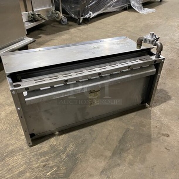 Bakers Pride Gas Powered Cheese Melter! All Stainless Steel! - Image 3 of 8