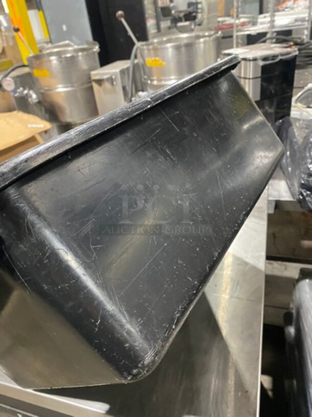 Qualite Black Poly Bus Bin! - Image 3 of 4
