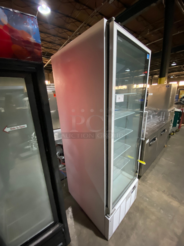 Master Bilt Commercial Single Door Reach In Cooler Merchandiser! With View Through Door! With Poly Coated Racks! Model: BMG23P SN: 191867HEE01 115V 60HZ 1 Phase - Image 3 of 8
