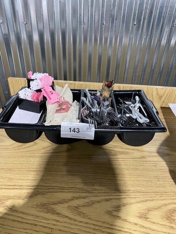 ALL ONE MONEY! Utensil Organizer w/ Utensils!  - Image 1 of 6