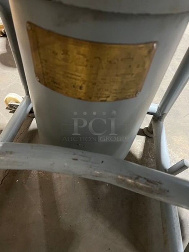 Hobart Commercial Heavy Duty VCM Vertical Cutter/Mixer/Mincer! All Stainless Steel! Model: VCM40 240V 60HZ 3 Phase - Image 3 of 6
