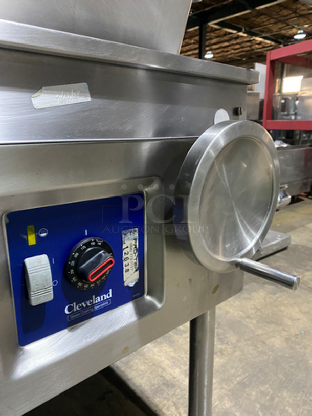 NICE! Cleveland Natural Gas Powered Tilt Skillet/Braising Pan! All Stainless Steel! On Legs! - Image 6 of 7