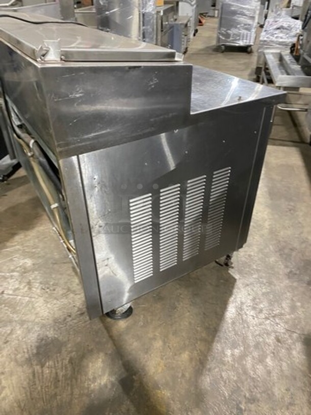 2010 Marsal Commercial Refrigerated Pizza Prep Table! With Single Door Storage Space! With 2 Drawers Underneath! All Stainless Steel! On Casters! Model: BM64 SN: 1319 115V 60Hz 1 Phase - Image 4 of 9