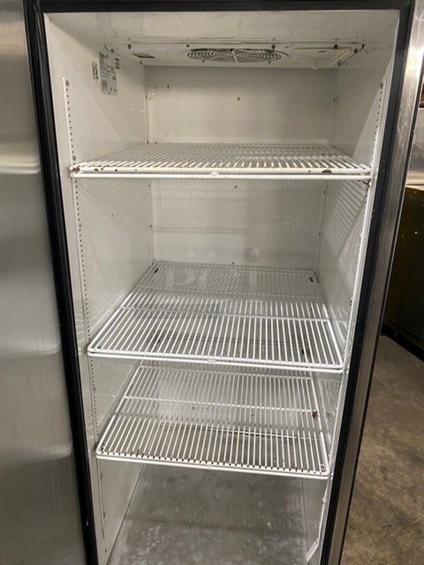 True Commercial Single Door Reach In Refrigerator! All Stainless Steel! With Poly Coated Racks! 115V 1 Phase! Model: TG1R-1S SN: STAR257006! - Image 5 of 9