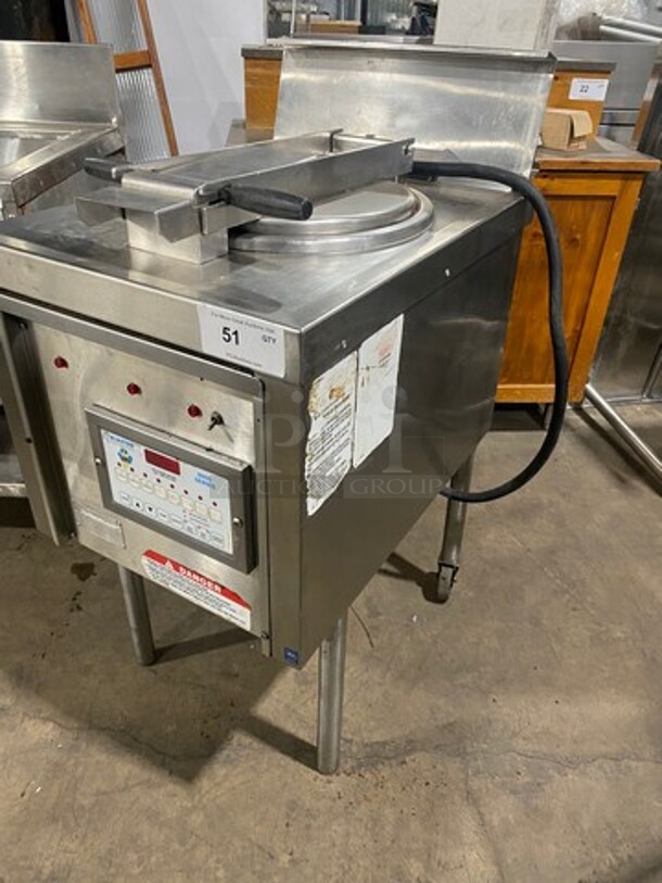 Winston Commercial Electric Powered Pressure Fryer! All Stainless Steel! On Legs! Model: PS2410 SN: 070899131151 240/208V - Image 2 of 10