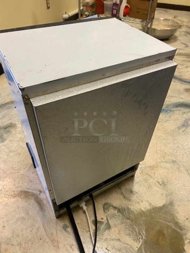LATE MODEL! 2021 Commercial Undercounter Ice Maker Machine! All Stainless Steel! WORKING WHEN REMOVED! Model: ZBJ55KGZNL805501V1 SN: XSC09121497 110V - Image 4 of 8