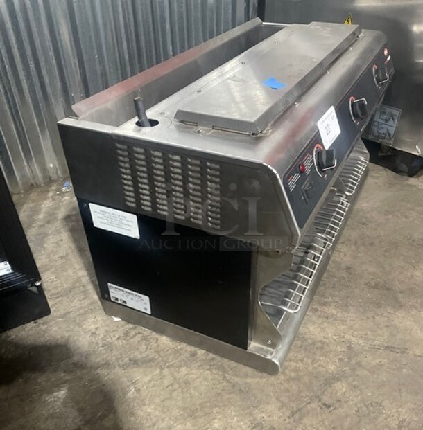 Hatco Thermo-Finisher 3-Bay Food Finisher! MODEL TFWM36-3900 SN 6284961945 240V 1PH - Image 2 of 9