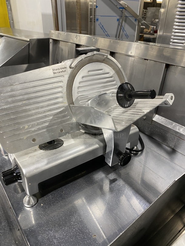 NICE! AVANTCO Meat/Cheese Slicer! Model 177SL310 Serial 140429-21 - Image 1 of 7