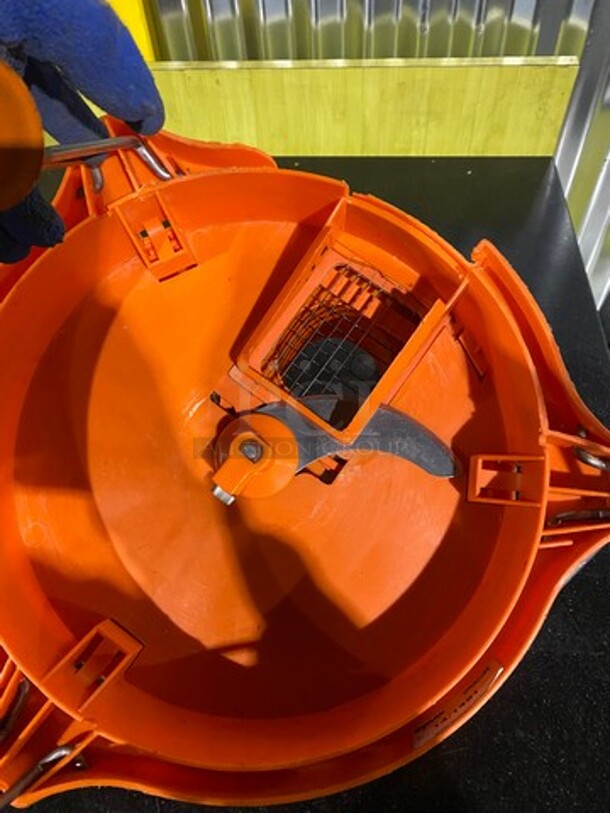 Dynamic Countertop Poly Manual Vegetable Cutter! - Image 6 of 8