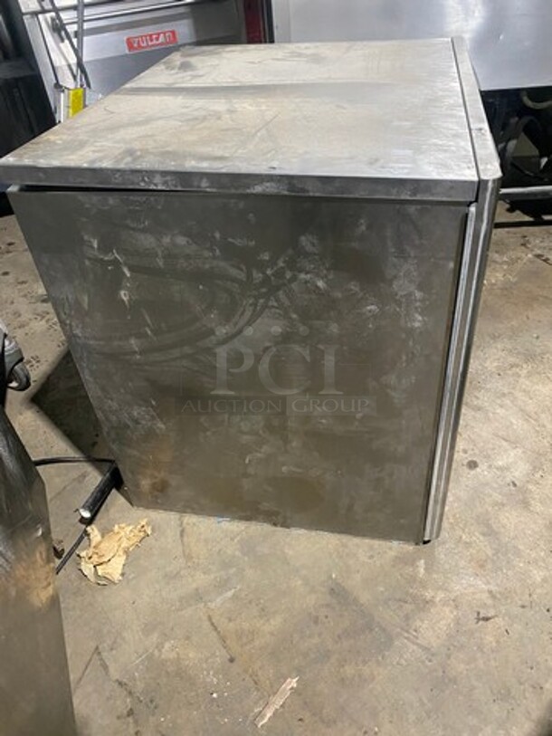 Hoshizaki Commercial Ice Making Machine Head! All Stainless Steel! Model: KMD850MAH SN: U20237M 208/230V 60HZ 1 Phase - Image 2 of 7