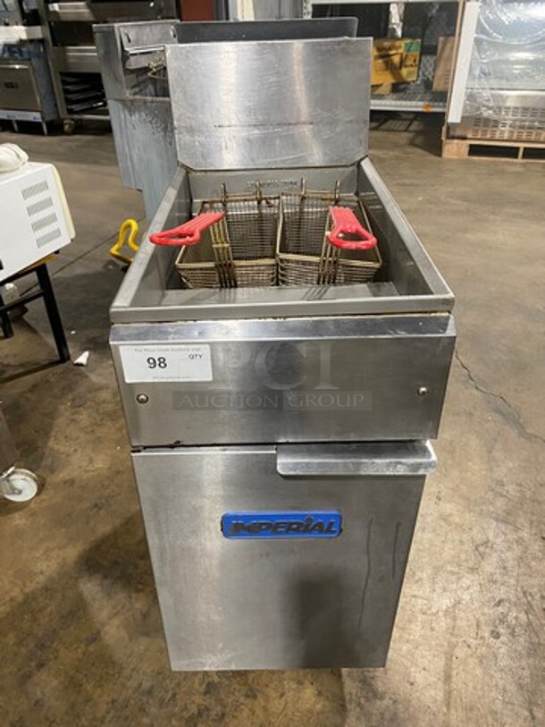 Imperial Commercial Natural Gas Powered Deep Fat Fryer! With Backsplash! With 2 Metal Frying Baskets! All Stainless Steel! On Legs!