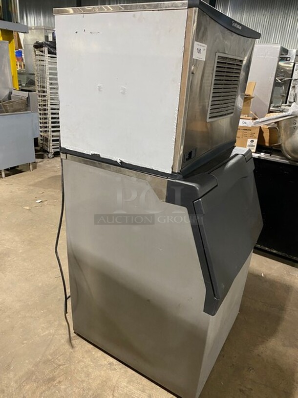Scotsman Stainless Steel Commercial Air-Cooled Ice Machine Head On Stainless Steel Commercial Ice Bin! Model C0630MA-32E SN:18121320014102 208/230V 1PH - Image 2 of 10