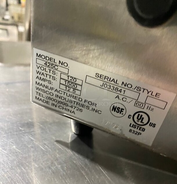 Wisco Commercial Countertop Electric Powered Pizza! MODEL 425C SN:J033841 120V - Image 8 of 9