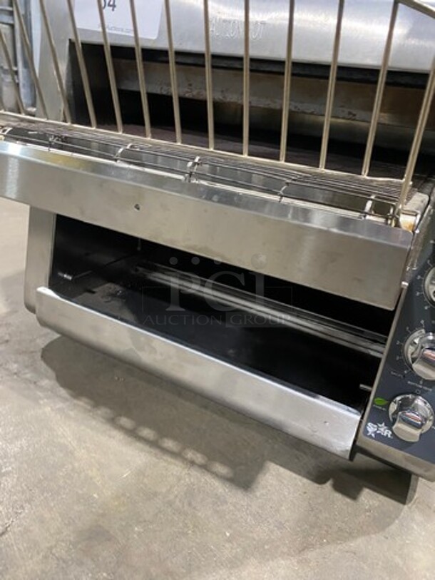 QCS Commercial Countertop Conveyor Toaster Oven! All Stainless Steel! Model: QCS395HC 208V 60HZ 1 Phase - Image 7 of 9