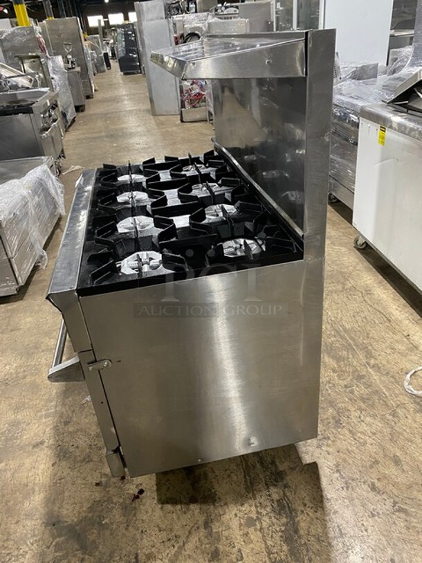 Nice! DCS Commercial Natural Gas Powered 8 Burner Stove! With Raised Back Splash And Salamander Shelf! With 2 Oven Underneath! All Stainless Steel! On Casters! - Image 4 of 9