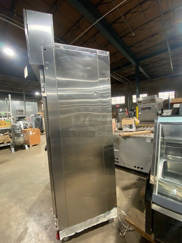 Hobart 2-Door Proofer With Digital Temp, Humidity and Timer Controls! 208-240V 1PH SN:247032669  - Image 4 of 9