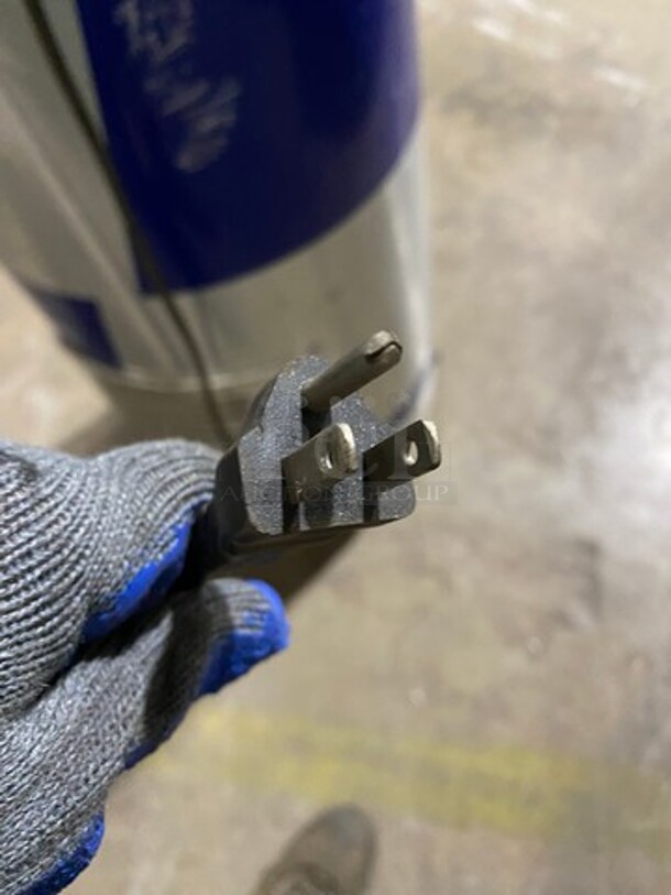 Reach Down Beverage Cooler Merchandiser! On Casters! Model: RBCCV2 SN: 1401169000US 115V - Image 7 of 7