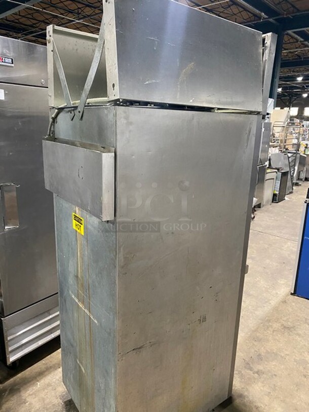 Victory Commercial Reach In Cooler! All Stainless Steel! On Casters! MODEL RAA1DS7 SN:L9520V108 115V 1PH - Image 4 of 10