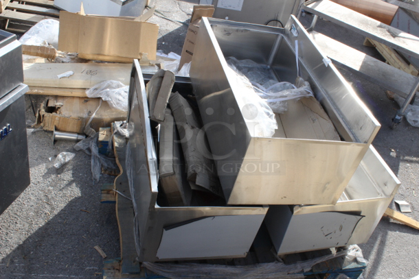 BRAND NEW SCRATCH & DENT! Regency 18" x 36" Underbar Ice Bin with 7 Circuit Post-Mix Cold Plate and Bottle Holders - 79 lb. 3x Your Bid.  - Image 8 of 10
