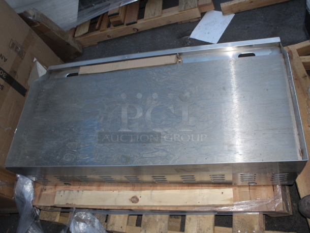 BRAND NEW SCRATCH & DENT! Avantco EG48N 48" Electric Countertop Griddle - 208/240V, 10482W-14000W. Minor denting, missing cord. S/N ECG48C24010041	 - Image 5 of 5