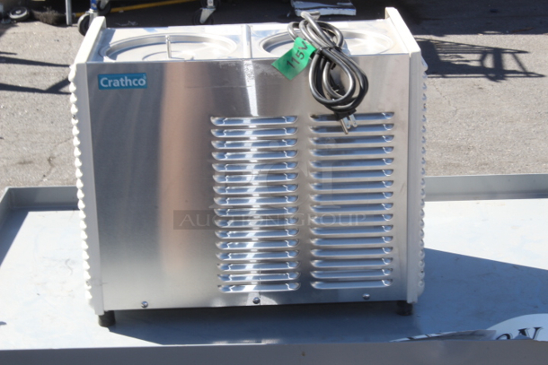 BRAND NEW SCRATCH & DENT! Crathco D25-4 Classic Bubbler Series Double 5 Gallon Bowl High Impact Plastic Refrigerated Beverage Dispenser. Missing the Bowls. S/N: T539095 - Image 2 of 6