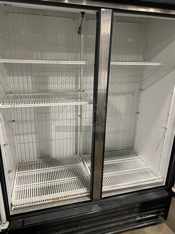 AMAZING! True Commercial 2 Door Reach In Freezer Merchandiser! With Poly Coated Racks! Model GDM49F Serial 13920528! 115/208/230V 1Phase! WORKING WHEN REMOVED!
 - Image 5 of 10