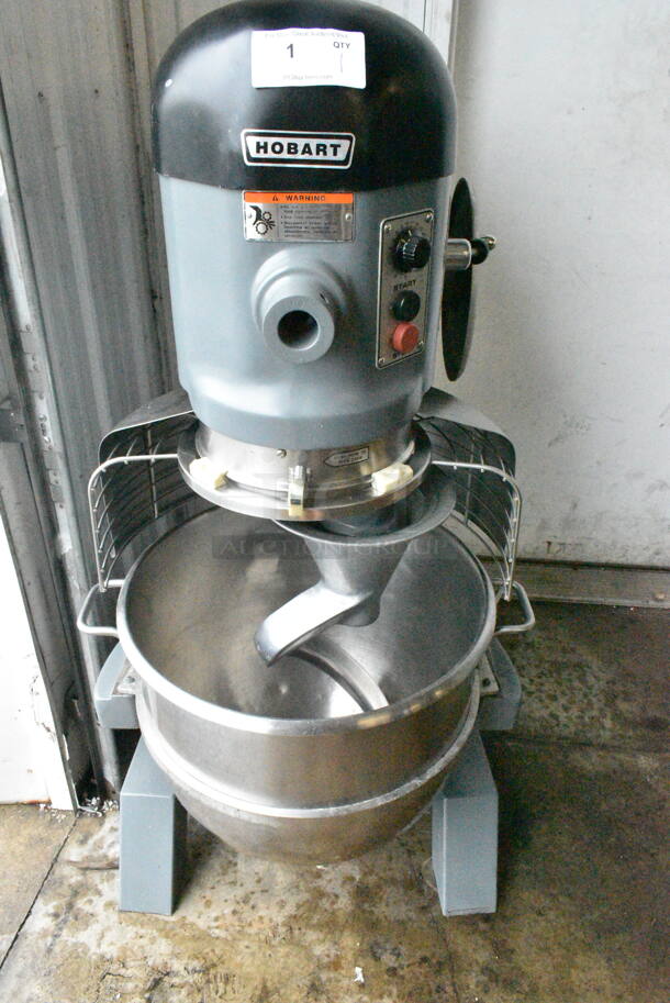 Hobart L-800 Metal Commercial Floor Style 80 Quart Planetary Dough Mixer w/ Stainless Steel Mixing Bowl, Bowl Guard and Dough Hook Attachment. 200 Volts, 3 Phase.  - Image 3 of 11