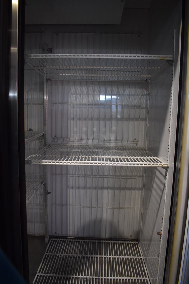 True GDM-72F Metal Commercial 3 Door Reach In Freezer Merchandiser w/ Poly Coated Racks. 115/208/230 Volts, 1 Phase. 78x32x82 - Image 7 of 8