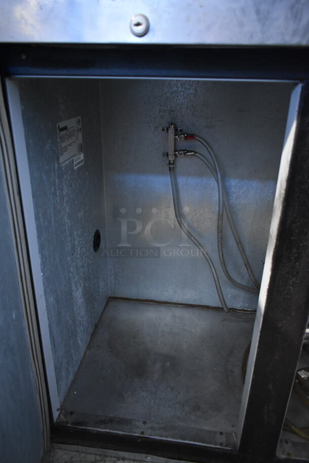 Victory VDD48BB1 Metal Commercial Direct Draw Kegerator. 115 Volts, 1 Phase. Tested and Working! - Image 7 of 8