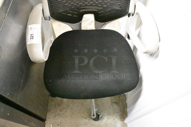 Black Office Chair on Casters.  - Image 3 of 4