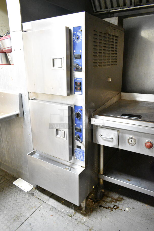 Cleveland Gemini 10 Stainless Steel Commercial Floor Style 2 Deck Steam Cabinet. This Unit Was In Working Condition When the Restaurant Closed. (kitchen) - Image 3 of 8