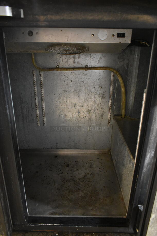 Migali BB592 Metal Commercial Direct Draw Kegerator w/ 3 Head Beer Tower and 3 Couplers. 115 Volts, 1 Phase. Tested and Working! - Image 9 of 9