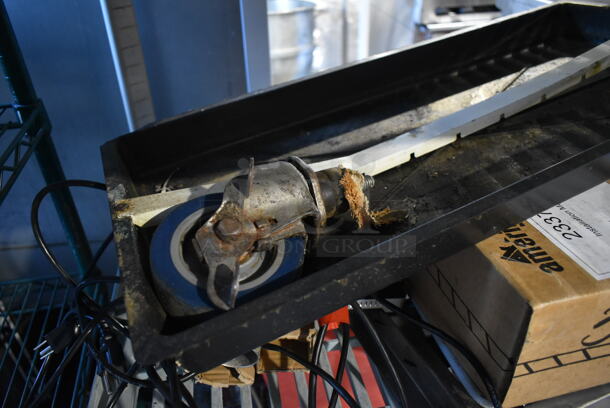 ALL ONE MONEY! Tier Lot of Various Items Including Drip Tray - Image 4 of 4