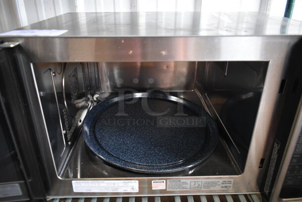 Viking VMOC205SS Stainless Steel Microwave Oven. 120 Volts, 1 Phase.  - Image 2 of 3