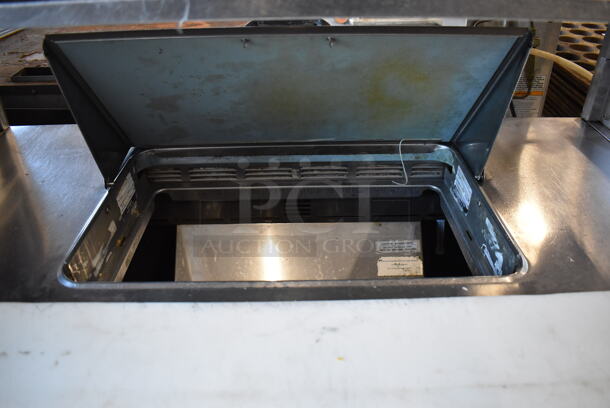 Delfield Stainless Steel Commercial Sandwich Salad Prep Table Bain Marie Mega Top w/ 4 Drawers and Over Shelf on Commercial Casters. 48x33x55. Tested and Working! - Image 8 of 9