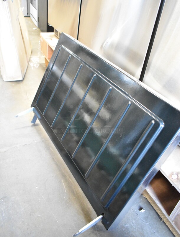 BRAND NEW SCRATCH AND DENT! Imperial Range Pro Series IR-6-E2083 36" Electric Range with 6 Round Plates and Standard Oven. 208 Volts, 3 Phase - Image 11 of 12