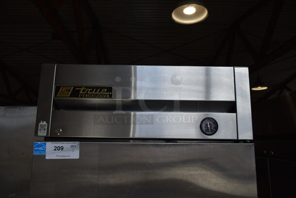 2013 True T-23F ENERGY STAR Stainless Steel Commercial Single Door Reach In Freezer w/ Poly Coated Racks on Commercial Casters. 115 Volts, 1 Phase. Tested and Working! - Image 4 of 5