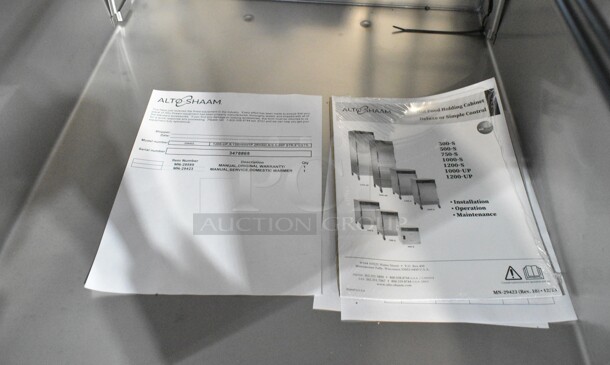 BRAND NEW SCRATCH AND DENT! 2024 Alto Shaam 1200-UP Stainless Steel Commercial Mobile 16 Pan Dutch Door Holding Cabinet with Universal Racks on Commercial Casters. 120 Volts, 1 Phase. Tested and Working! - Image 8 of 9