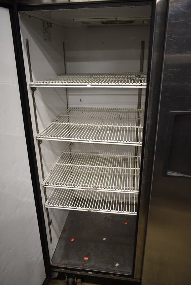 2015 True TG2R-2S ENERGY STAR Stainless Steel Commercial 2 Door Reach In Cooler w/ Poly Coated Racks on Commercial Casters. 115 Volts, 1 Phase. Tested and Working! - Image 5 of 8