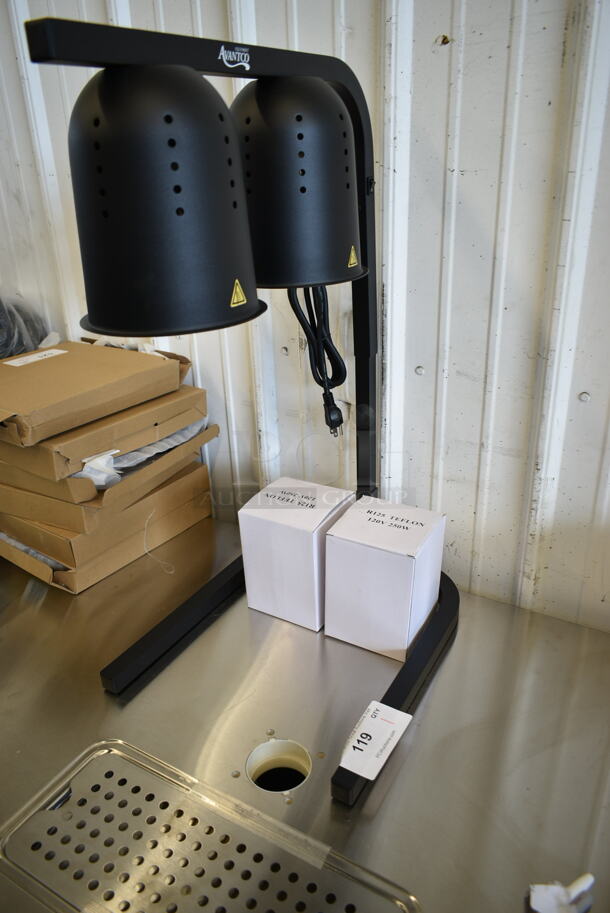 BRAND NEW SCRATCH AND DENT! Avantco 177W62BLK Black 2 Bulb Free Standing Heat Lamp / Food Warmer. 115 Volts, 1 Phase. Tested and Working! - Image 2 of 10