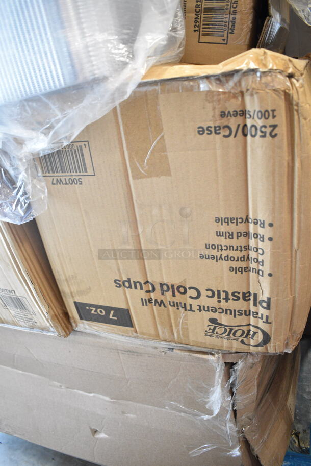 PALLET LOT of 15 BRAND NEW Boxes Including 127SB32COMBO Choice 32 oz. Clear Plastic Salad Bowl with Lid - 150/Case, 760SOUP8WPA Choice 8 oz. White Double Poly-Coated Paper Food Cup with Vented Paper Lid - 250/Case, 808KK6 Tablecraft KK6 KenKut 24" Film and Foil Dispenser / Cutter, KEG425 Torpedo Keg, 2 Box 500TW7 Choice 7 oz. Translucent Thin Wall Plastic Cold Cup - 2500/Case, 129MCR16B Choice 16 oz. Black 6 1/4" Round Microwavable Heavy Weight Container with Lid - 150/Case. 15 Times Your Bid! - Image 9 of 12