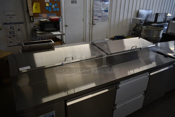 BRAND NEW SCRATCH AND DENT! 2023 Avantco 178SSPPT3 Stainless Steel Commercial Pizza Prep Table w/ 2 Doors and 2 Drawers on Commercial Casters. 115 Volts, 1 Phase. Tested and Working! - Image 3 of 9