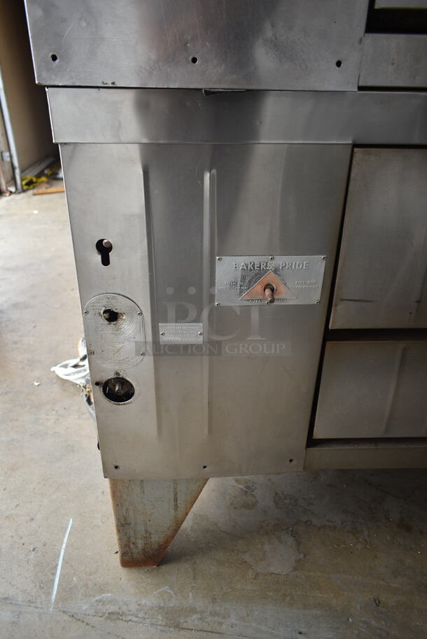 2 Bakers Pride Stainless Steel Commercial Natural Gas Powered Single Deck Pizza Oven. 2 Times Your Bid! - Image 5 of 11