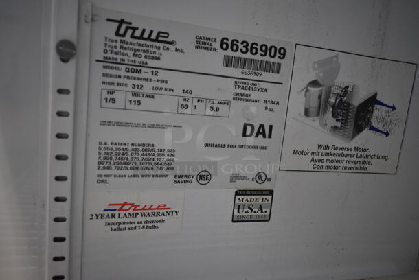 True GDM-12 Metal Commercial Single Door Reach In Cooler Merchandiser w/ Poly Coated Racks. 115 Volts, 1 Phase. Tested and Working! - Image 3 of 3