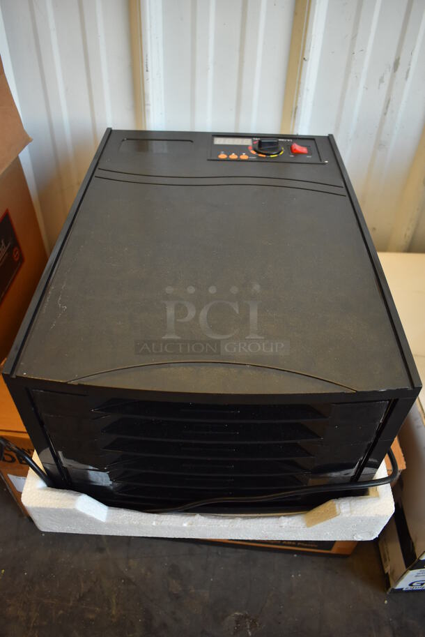 LIKE NEW! Backyard Pro Butcher Series Countertop Electric Powered 6 Tray Food Dehydrator with 40 Hour Timer. Used a Few Times at Trade Show as a Demonstration. 120 Volts, 1 Phase. 13x18.5x9.5. Tested and Working! - Image 2 of 8