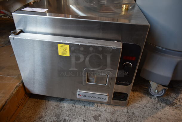 BRAND NEW SCRATCH AND DENT! 2023 Cleveland 21CET8 SteamCraft Stainless Steel Commercial Countertop Electric Powered Single Deck Steam Cabinet. 208 Volts, 3 Phase. - Image 2 of 5