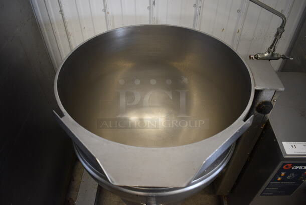 Groen Model DHT/1-40 Stainless Steel Commercial Propane Gas Powered Floor Style 40 Gallon Tilting Steam Kettle. 47x34x52 - Image 4 of 9